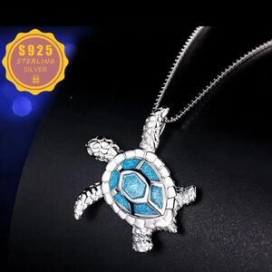 14 K Gold Blue Turtle Pendant Necklace